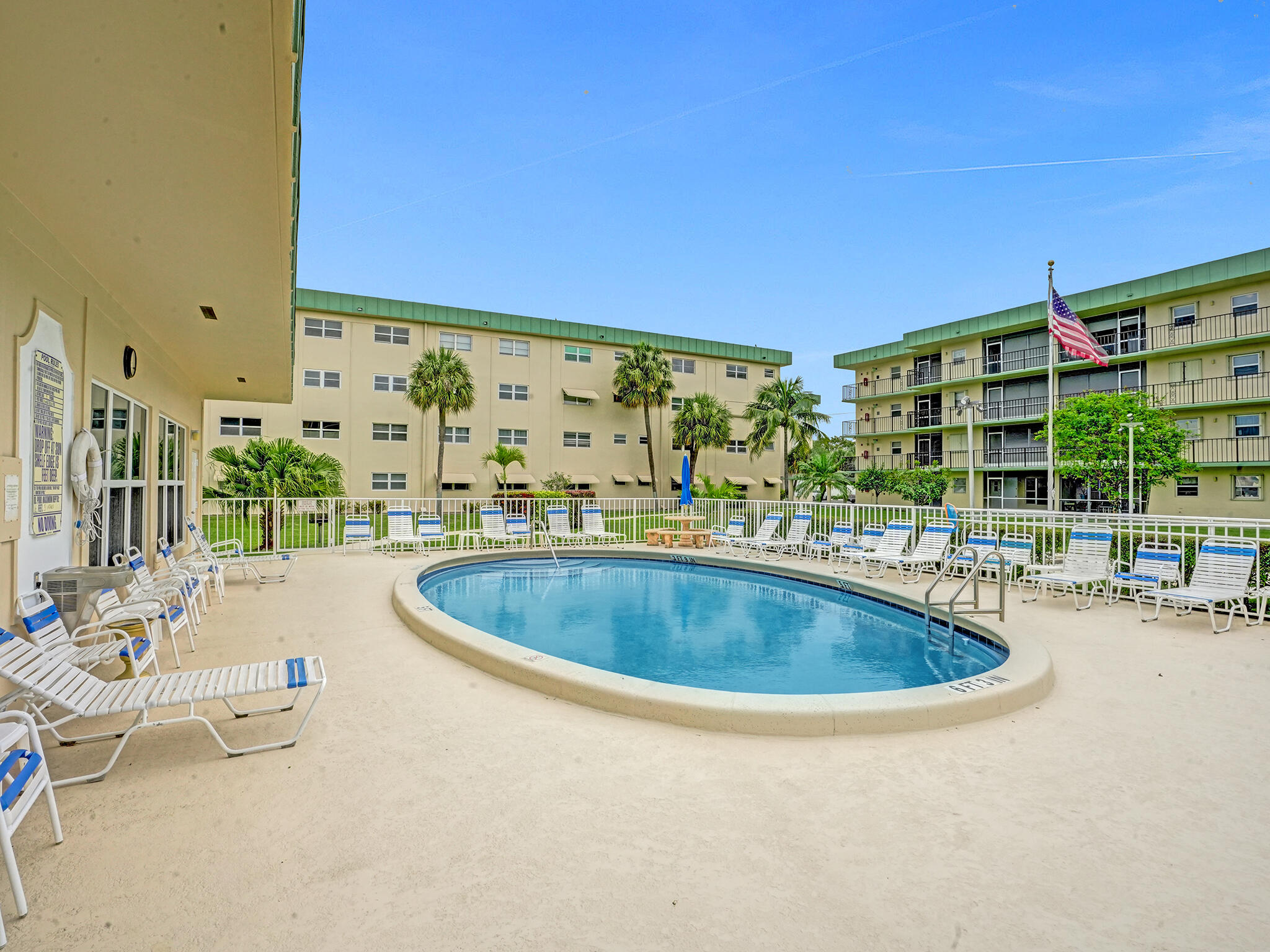 Deerfield Beach photo 2