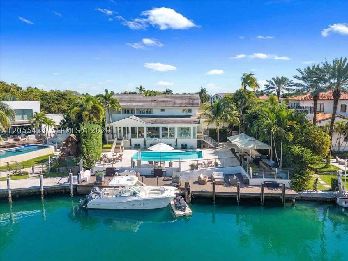 Coral Gables photo 2