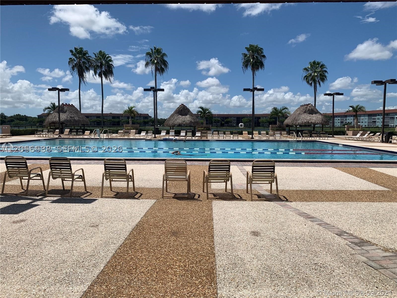 Pembroke Pines photo 5