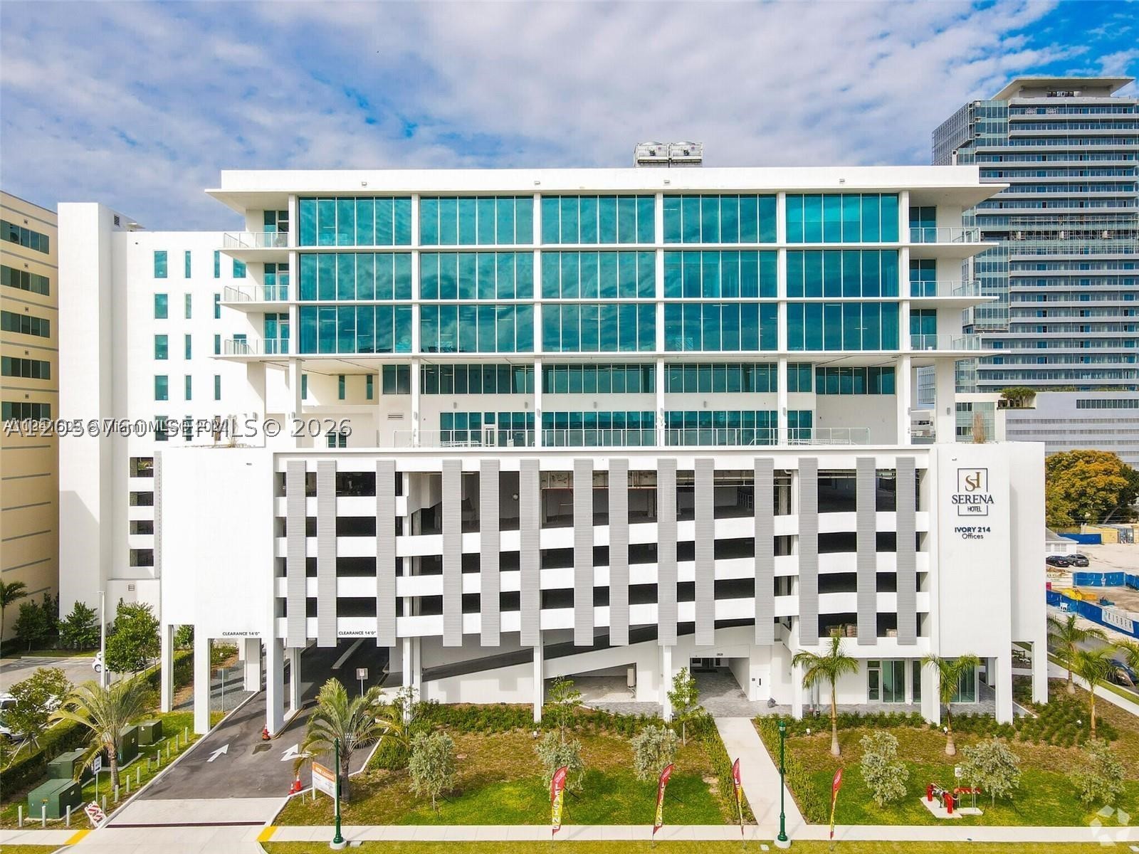 Aventura photo 5