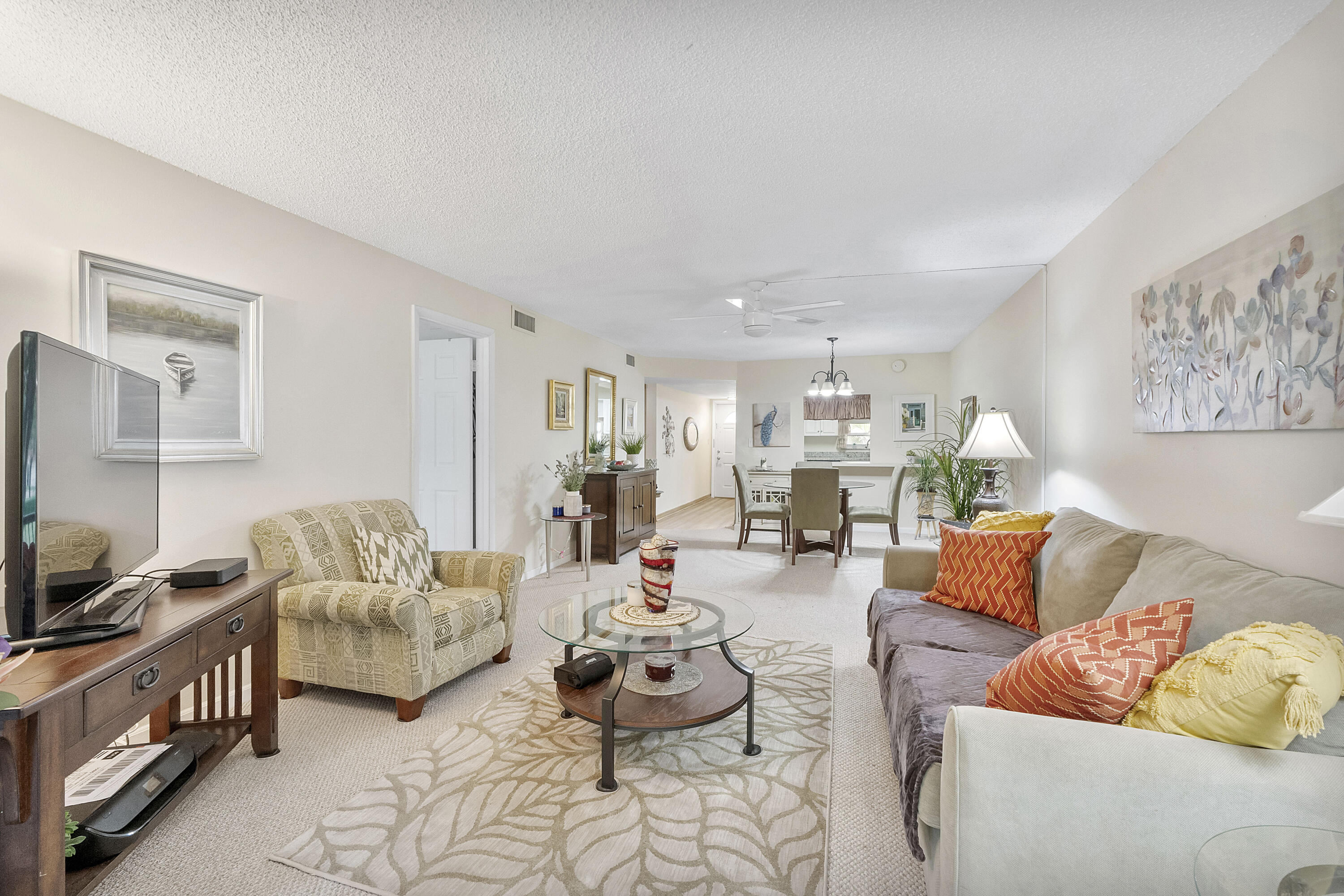 Pembroke Pines photo 2