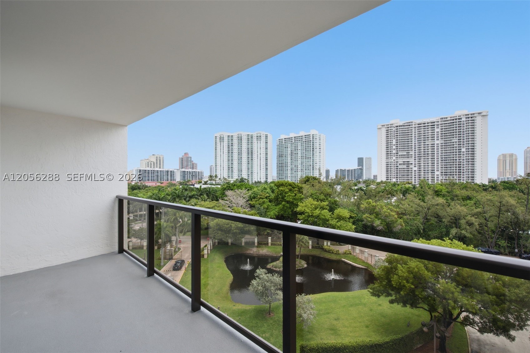 Aventura photo 1