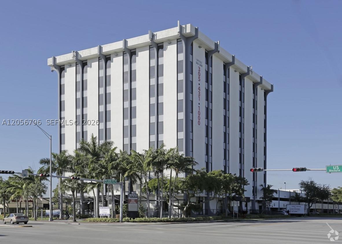 North Miami photo 2
