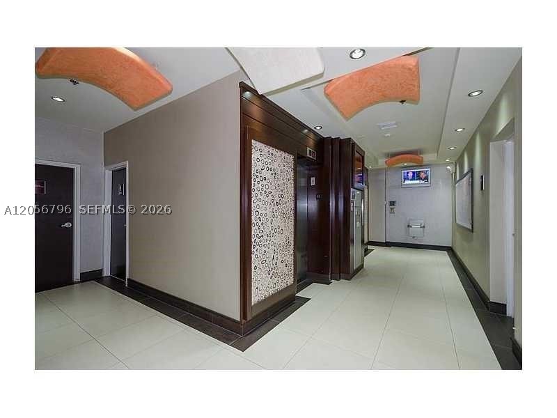 North Miami photo 5