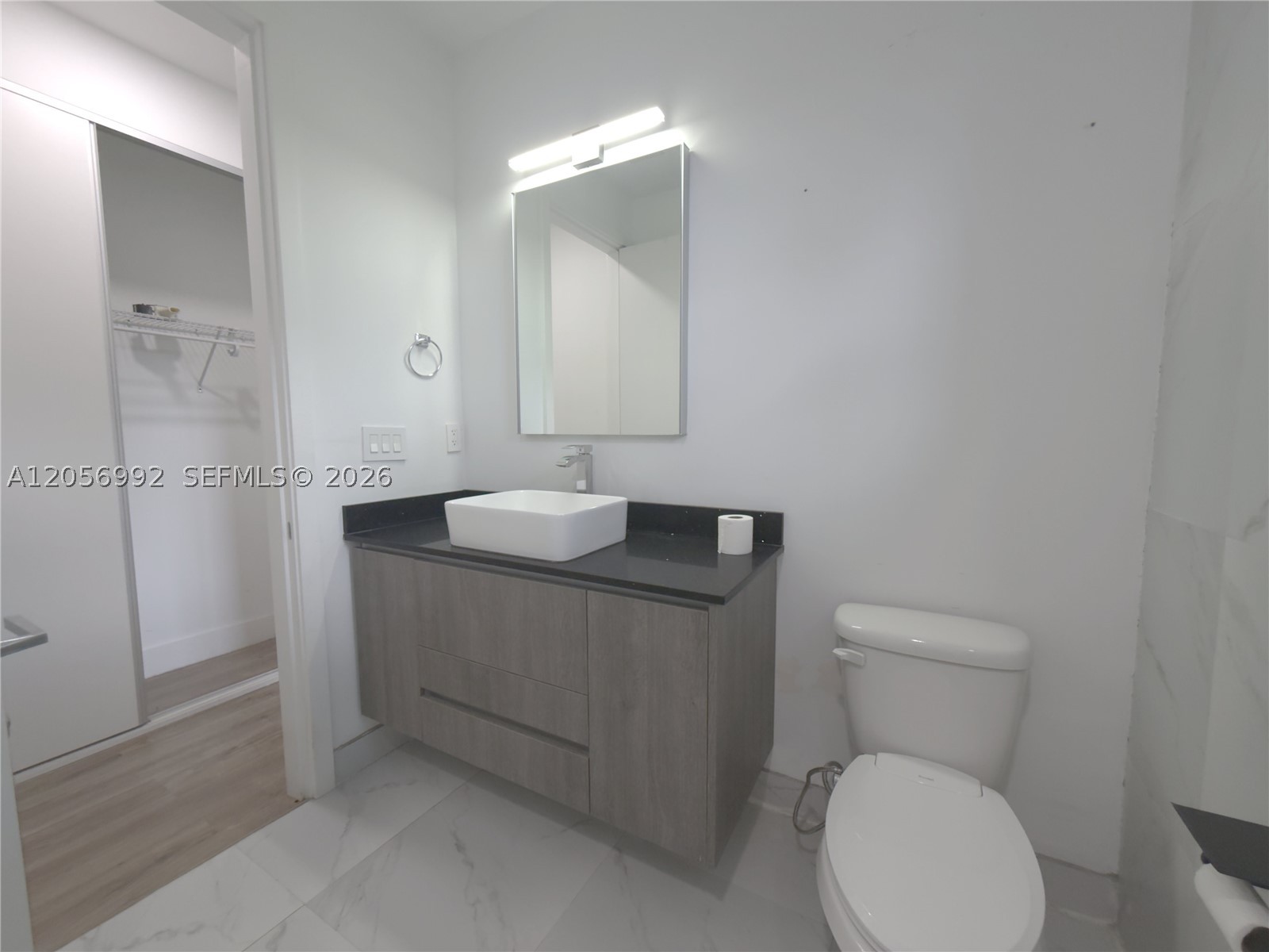 Miramar photo 5