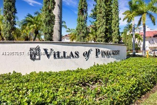 Pinecrest