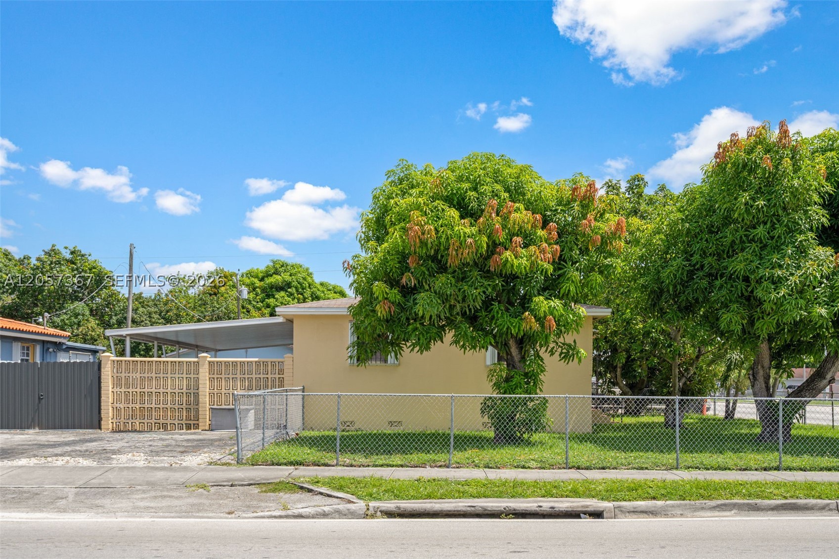 Hialeah photo 4