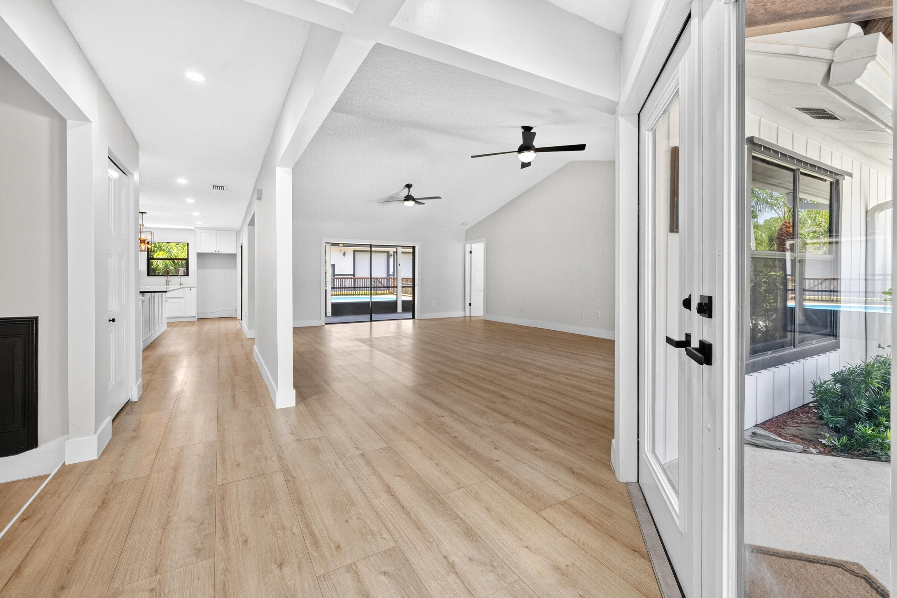 MLS listing photo 5