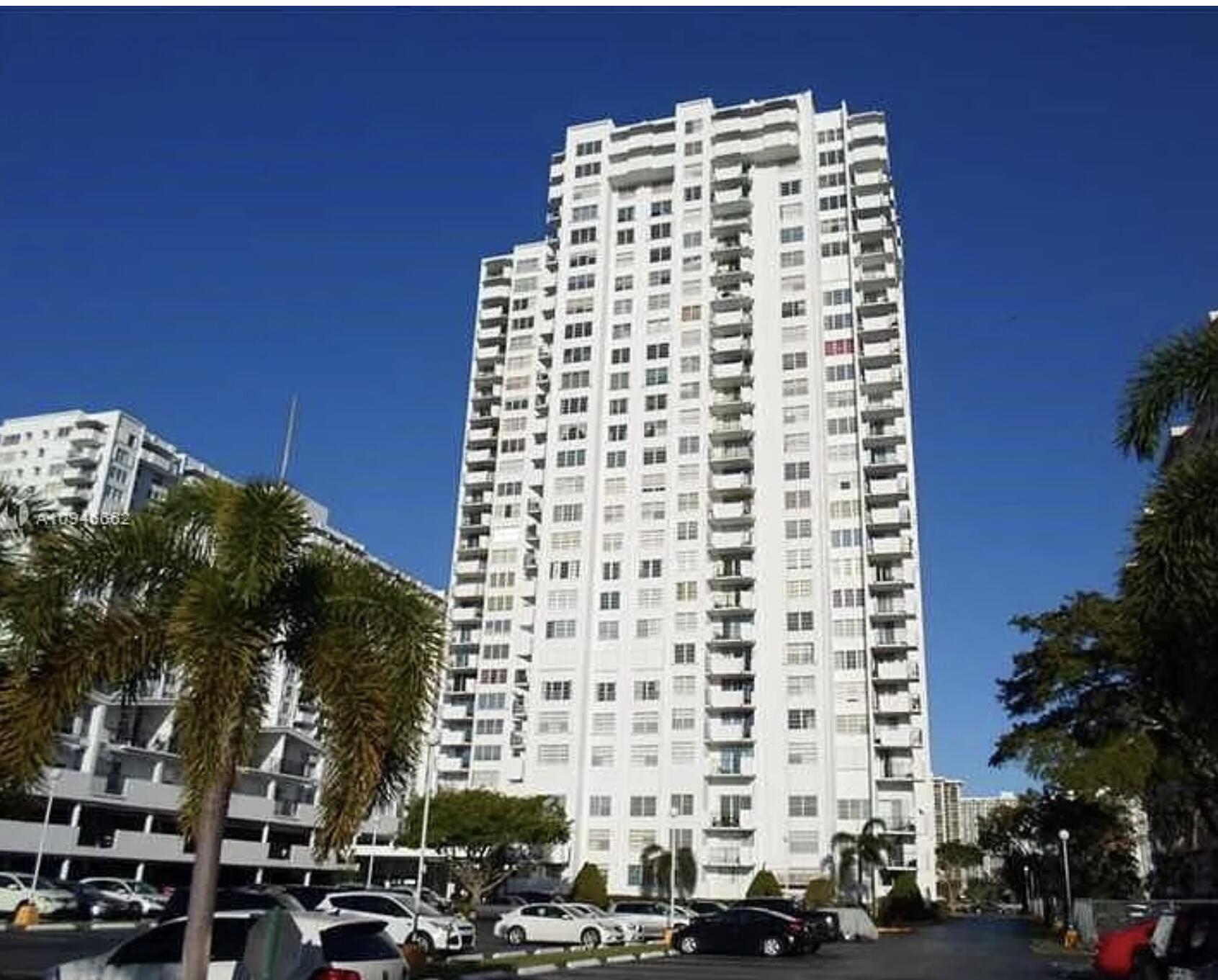 Aventura photo 1