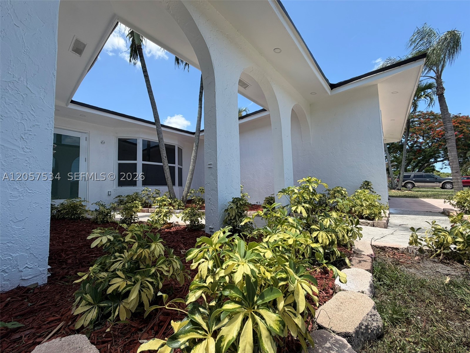 Pembroke Pines photo 3