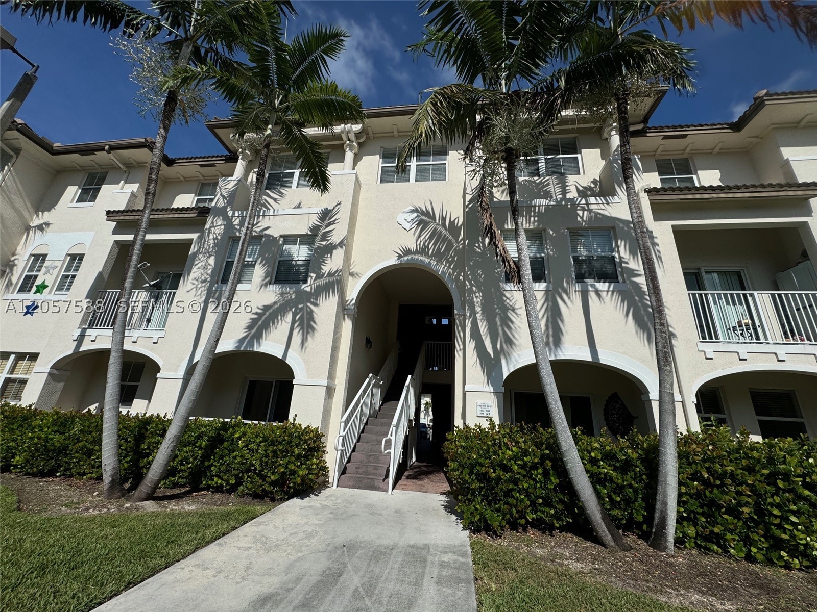 Doral photo 1