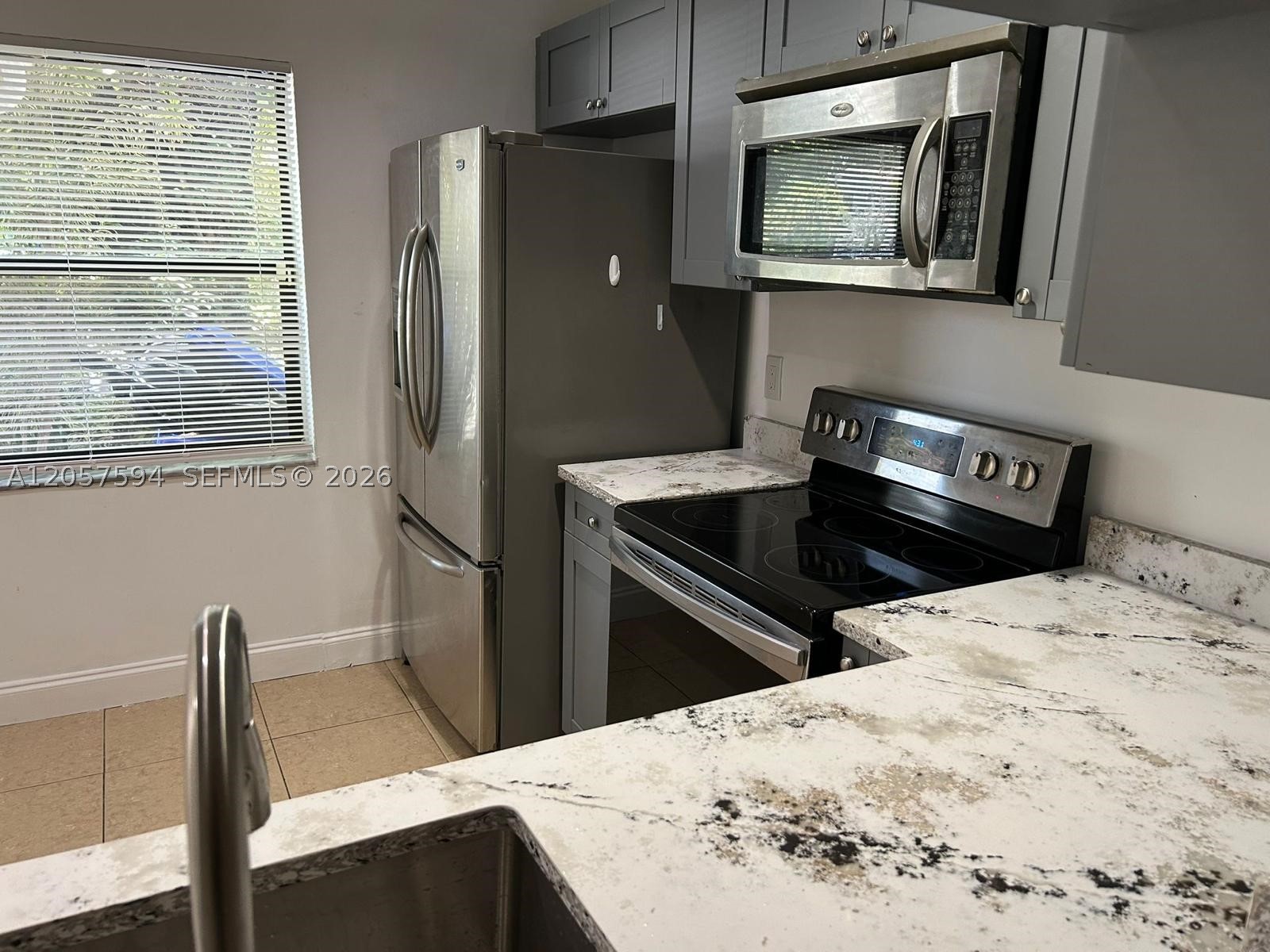 Pembroke Pines photo 4
