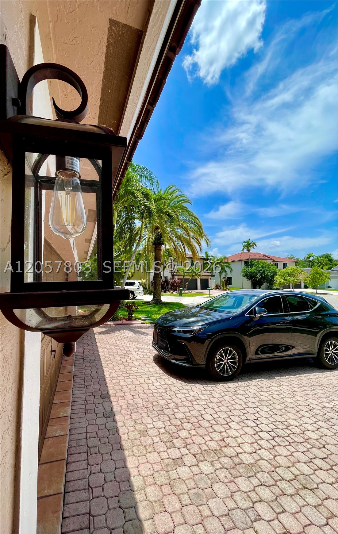 Pembroke Pines photo 5