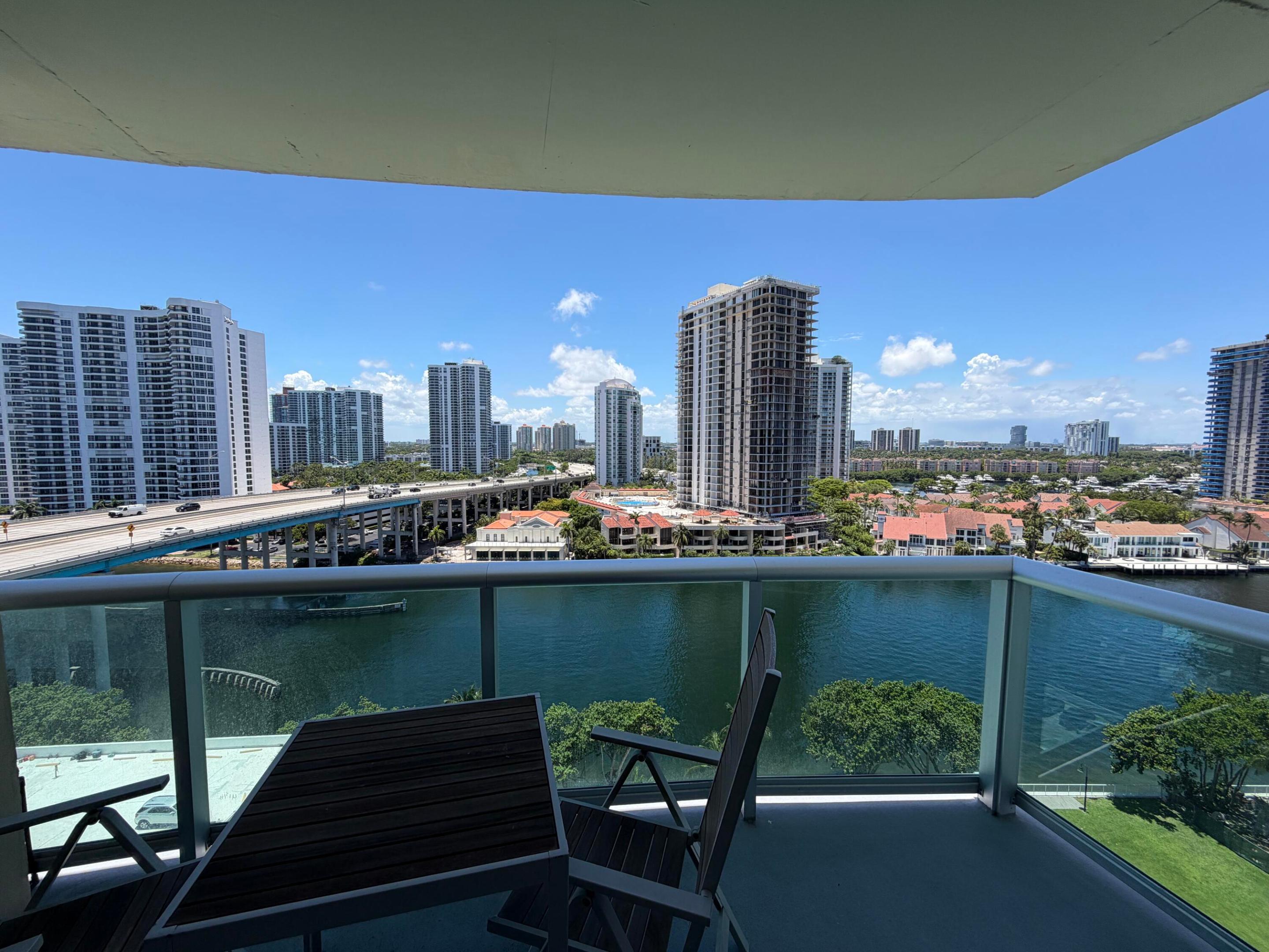 Sunny Isles Beach photo 1