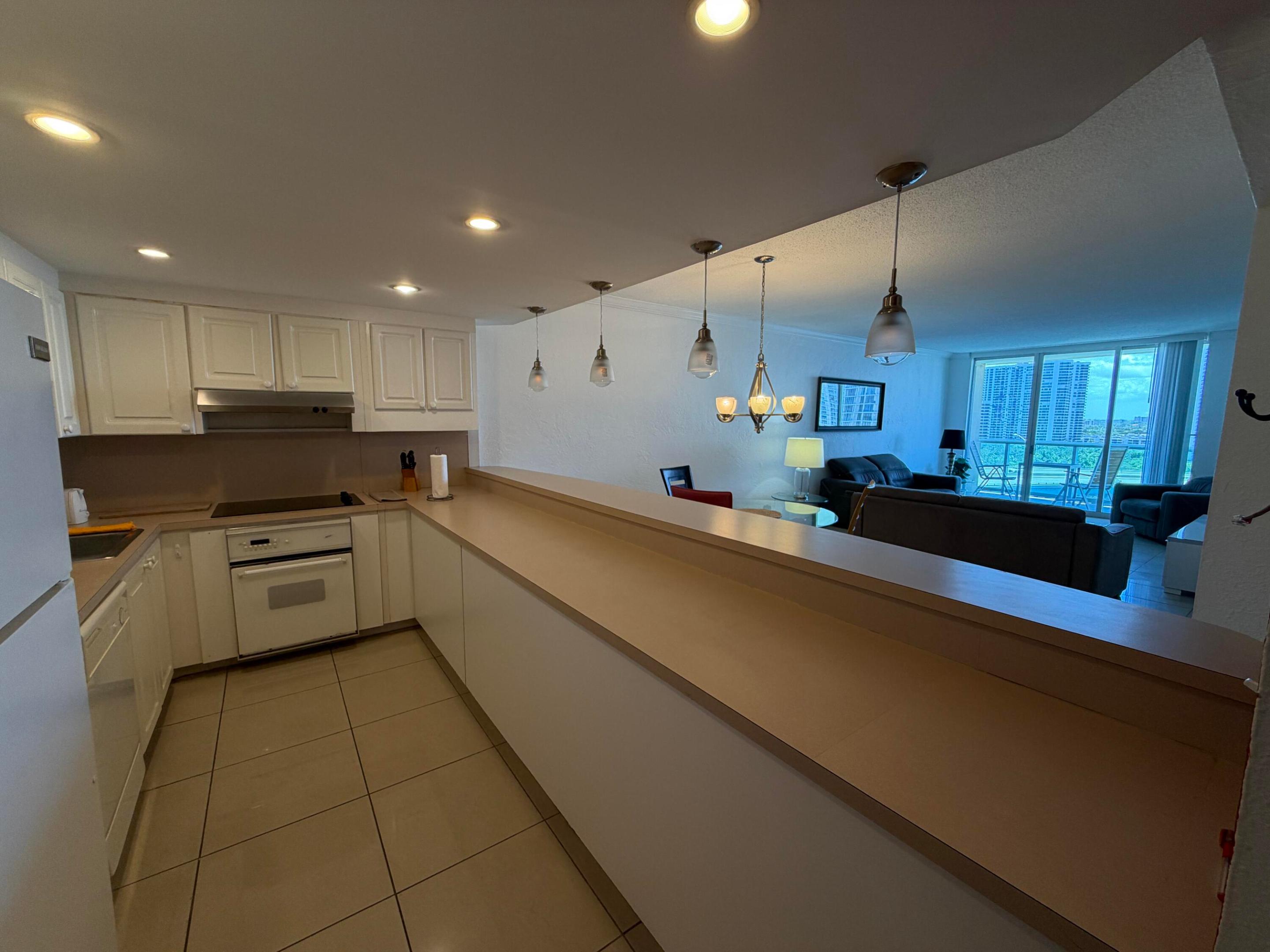 Sunny Isles Beach photo 4