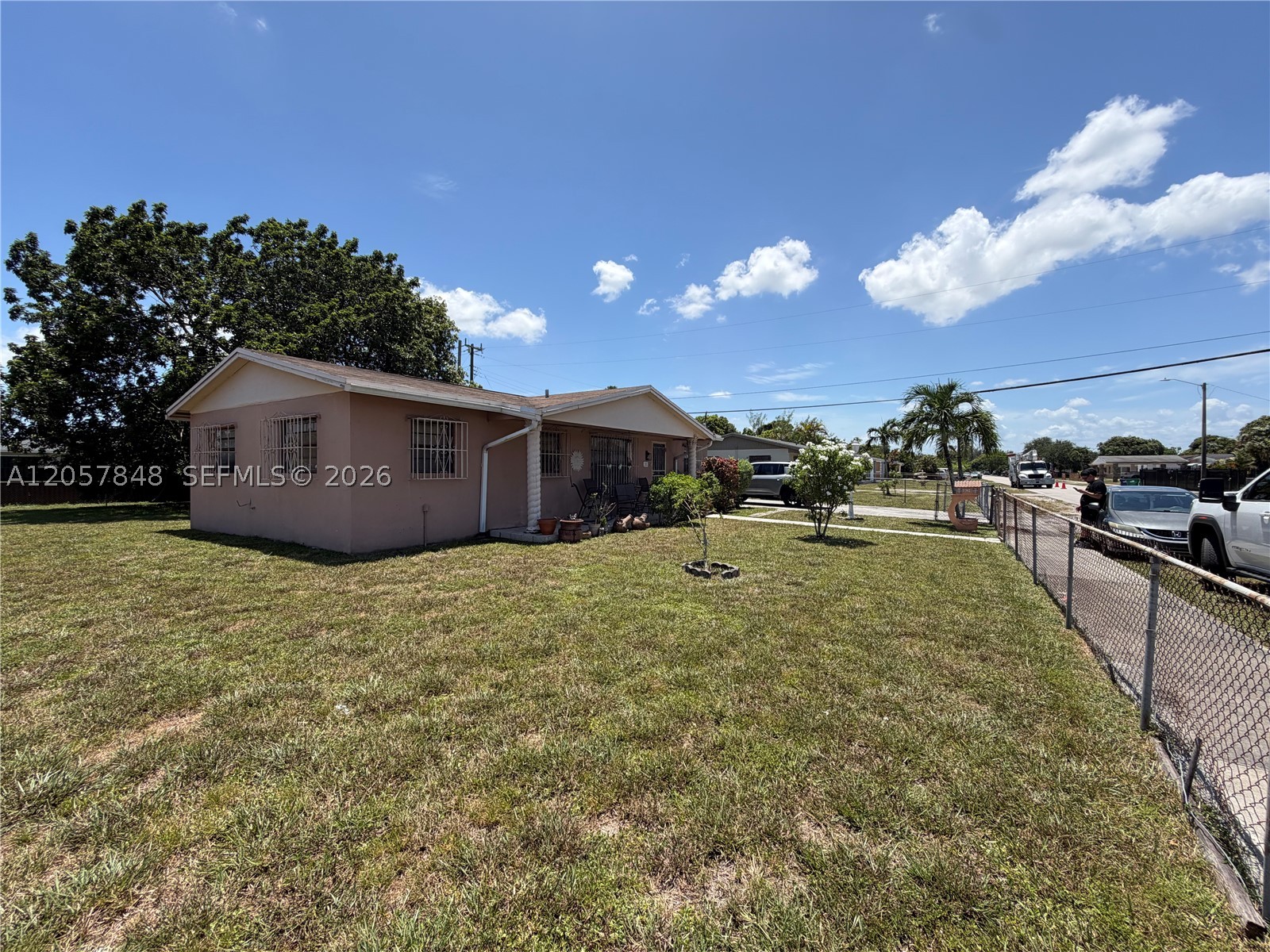 Miami Gardens photo 3