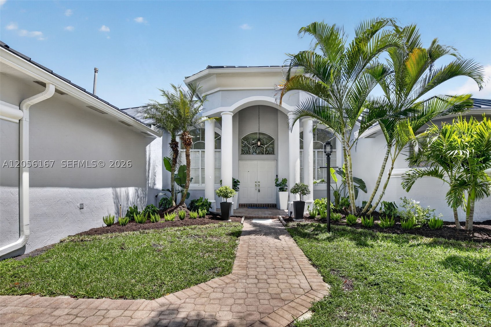 Pembroke Pines photo 3