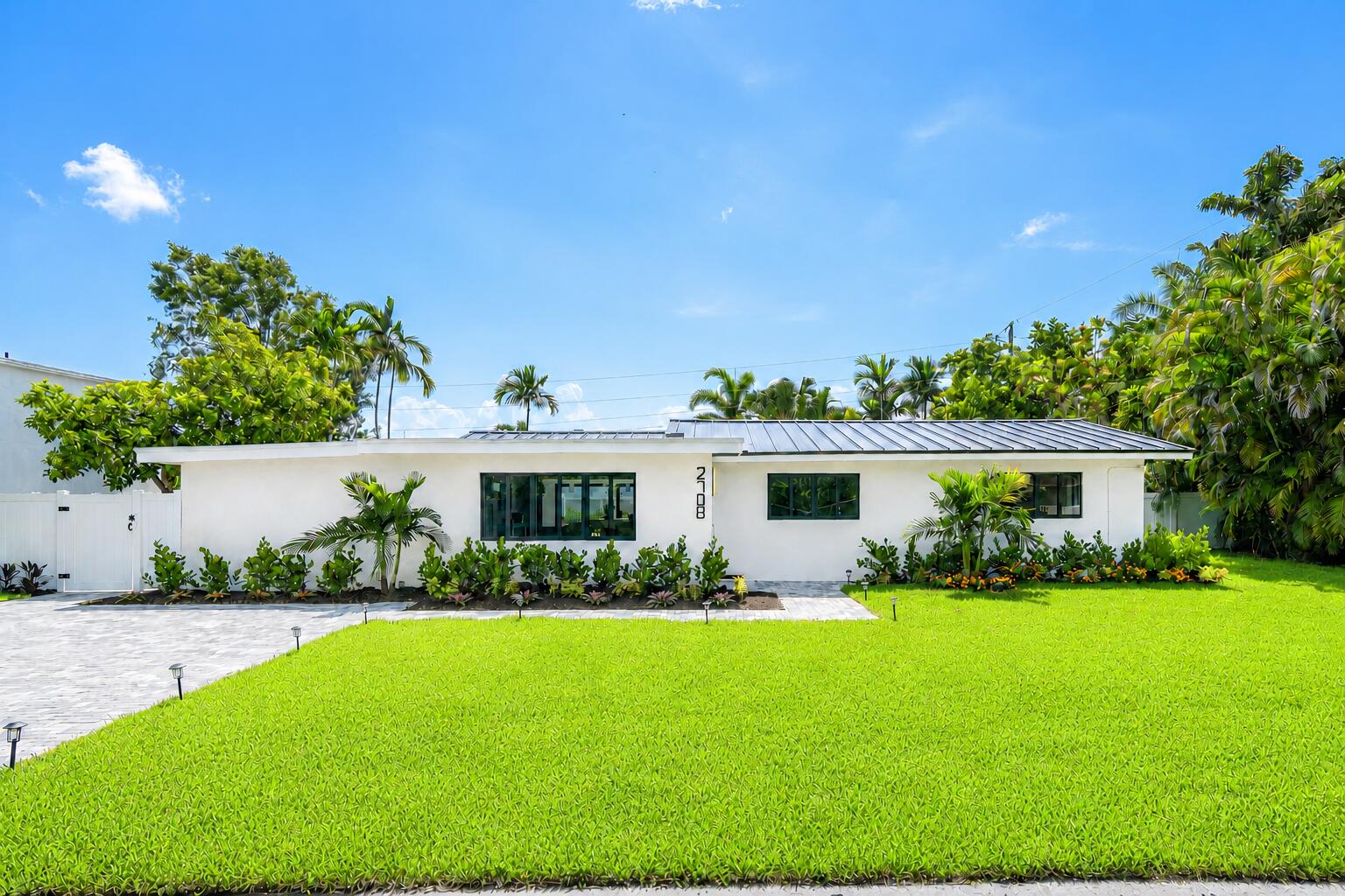Wilton Manors photo 1