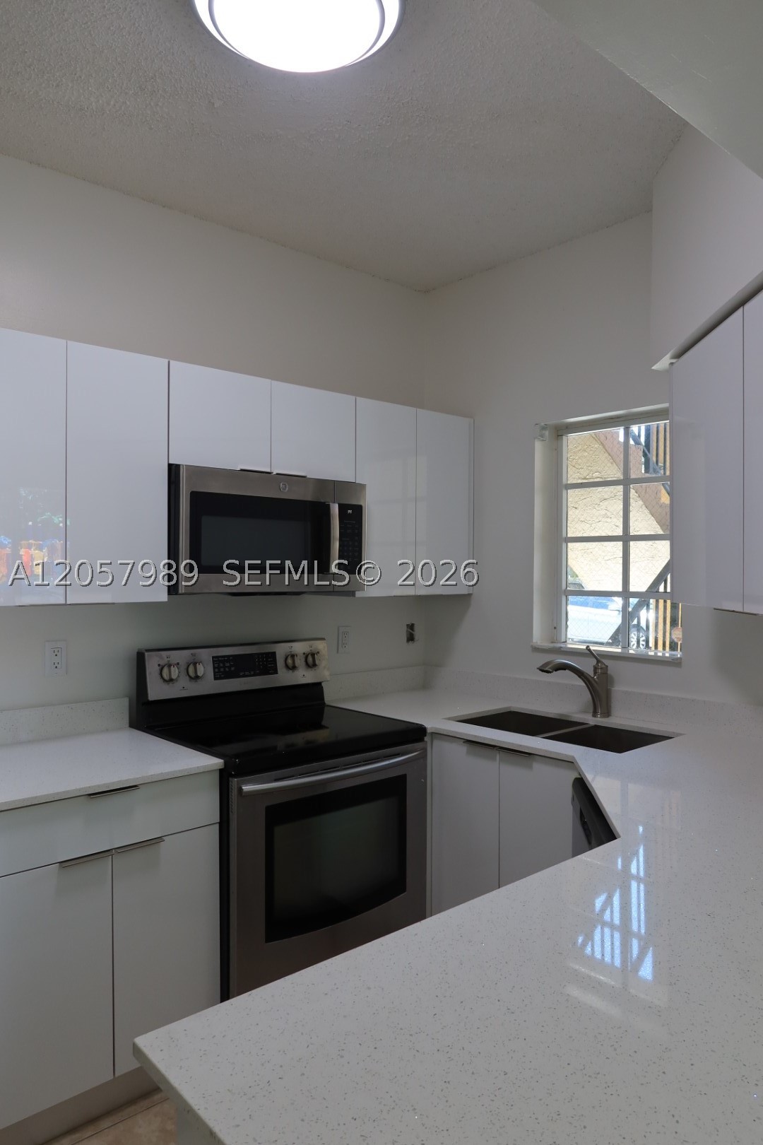 Hialeah photo 4