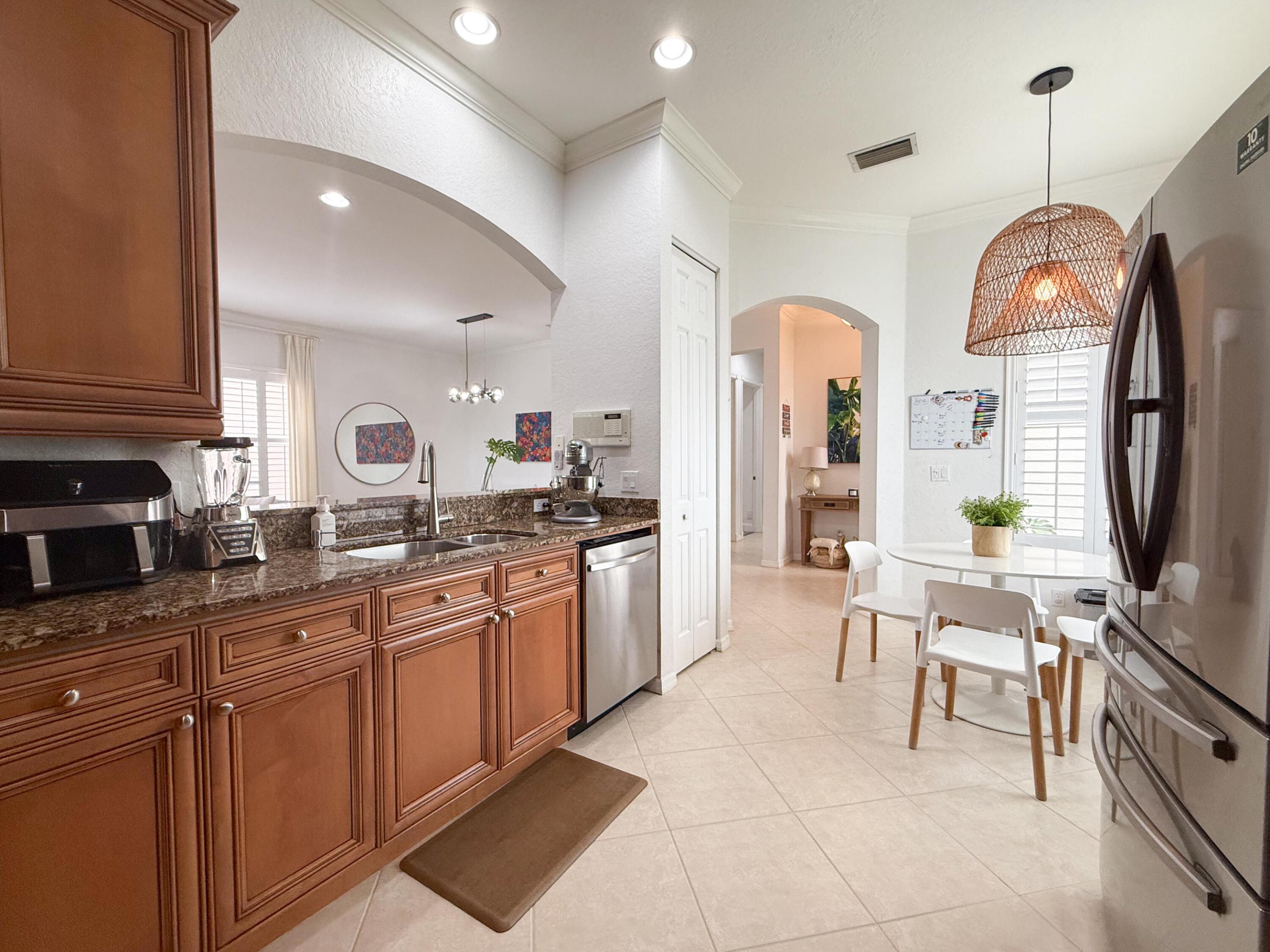 Palm Beach Gardens photo 1