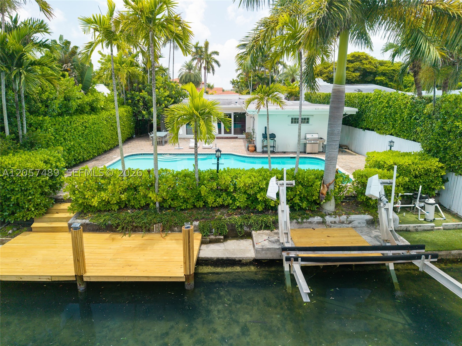 Miami Beach photo 1