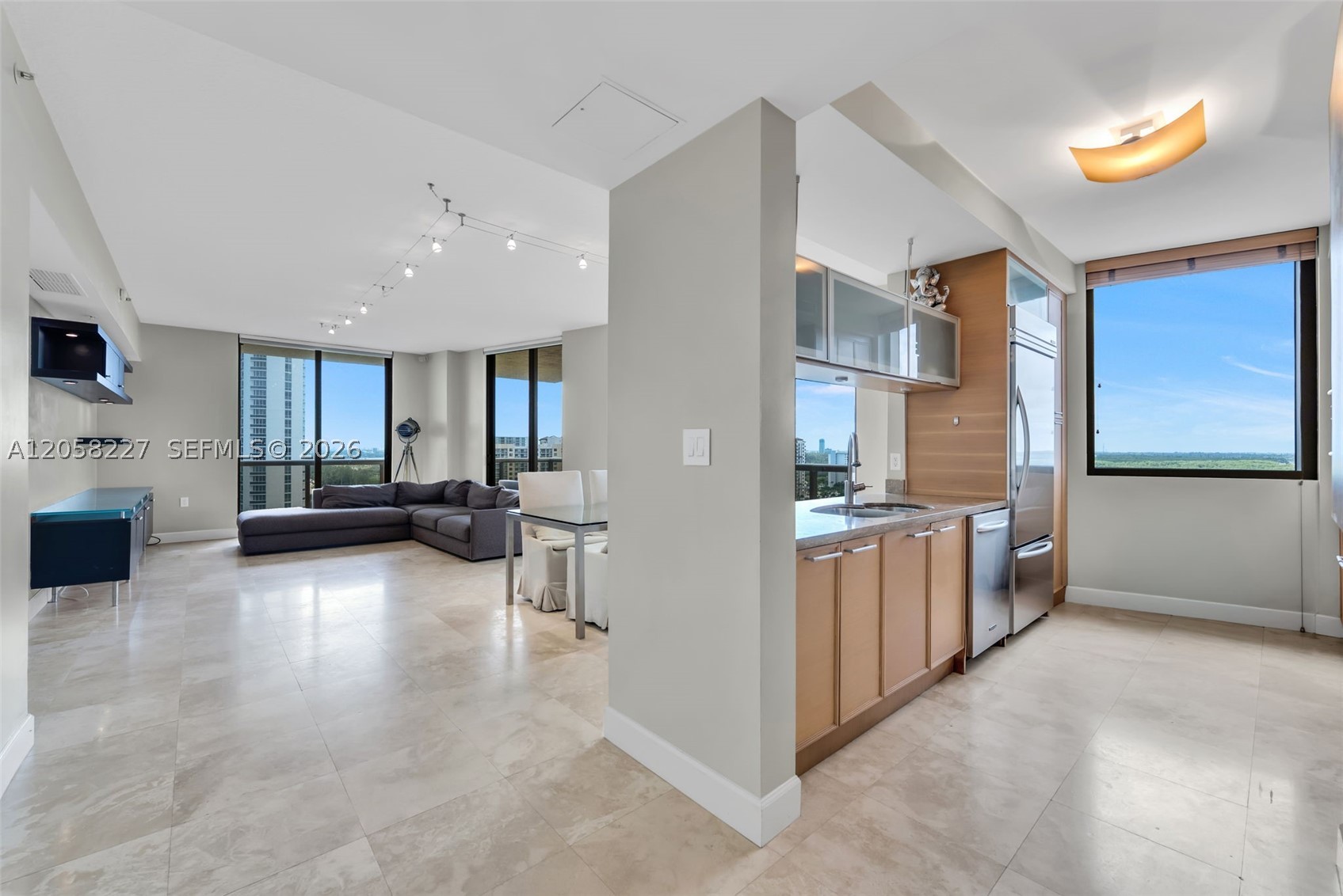 Sunny Isles Beach photo 4