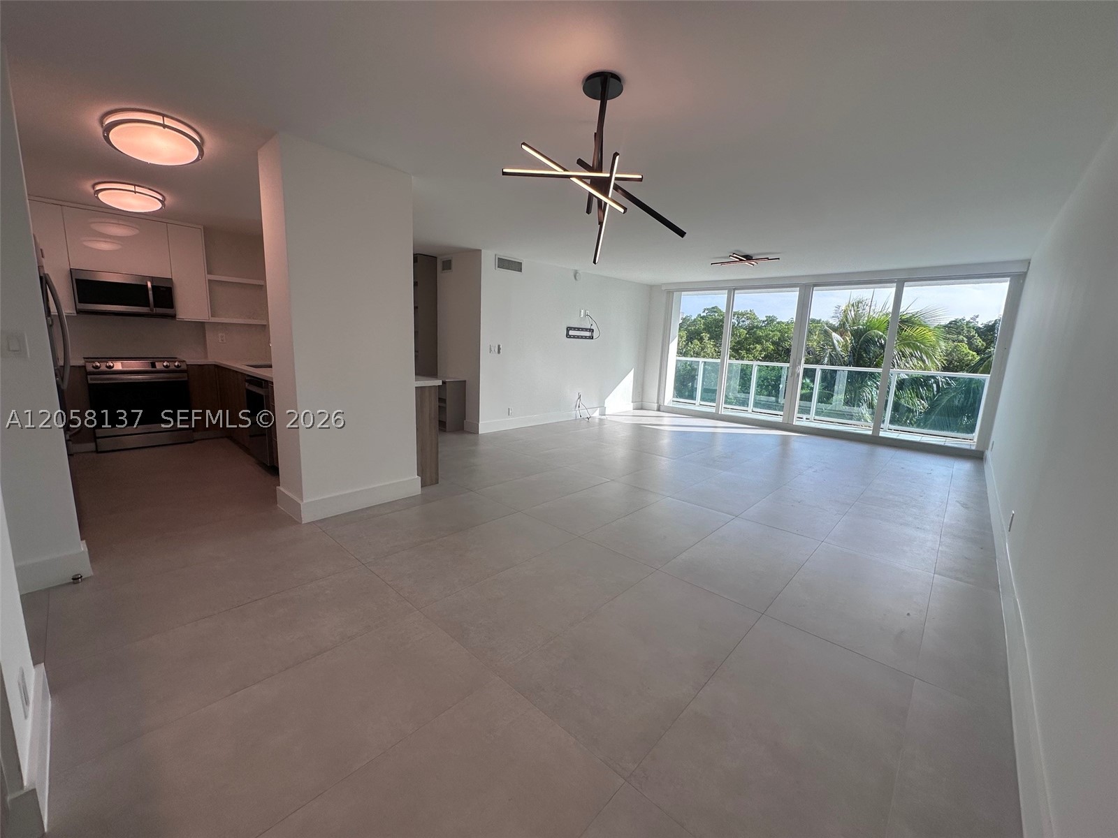 Sunny Isles Beach photo 2