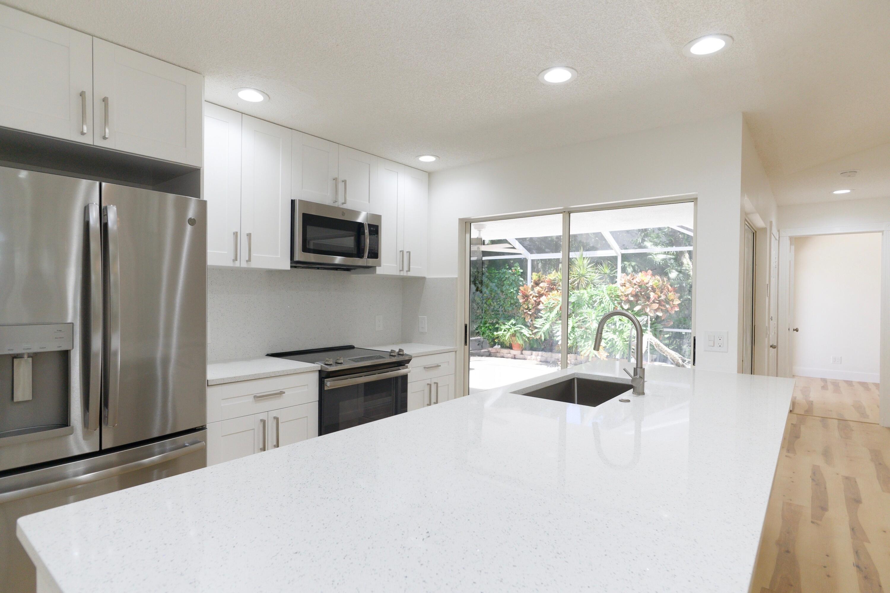 Palm Beach Gardens photo 2