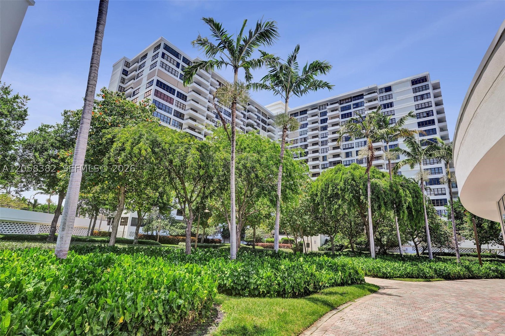 Hallandale Beach photo 1