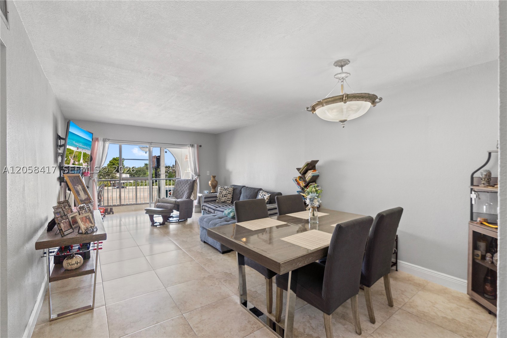 Hialeah photo 2