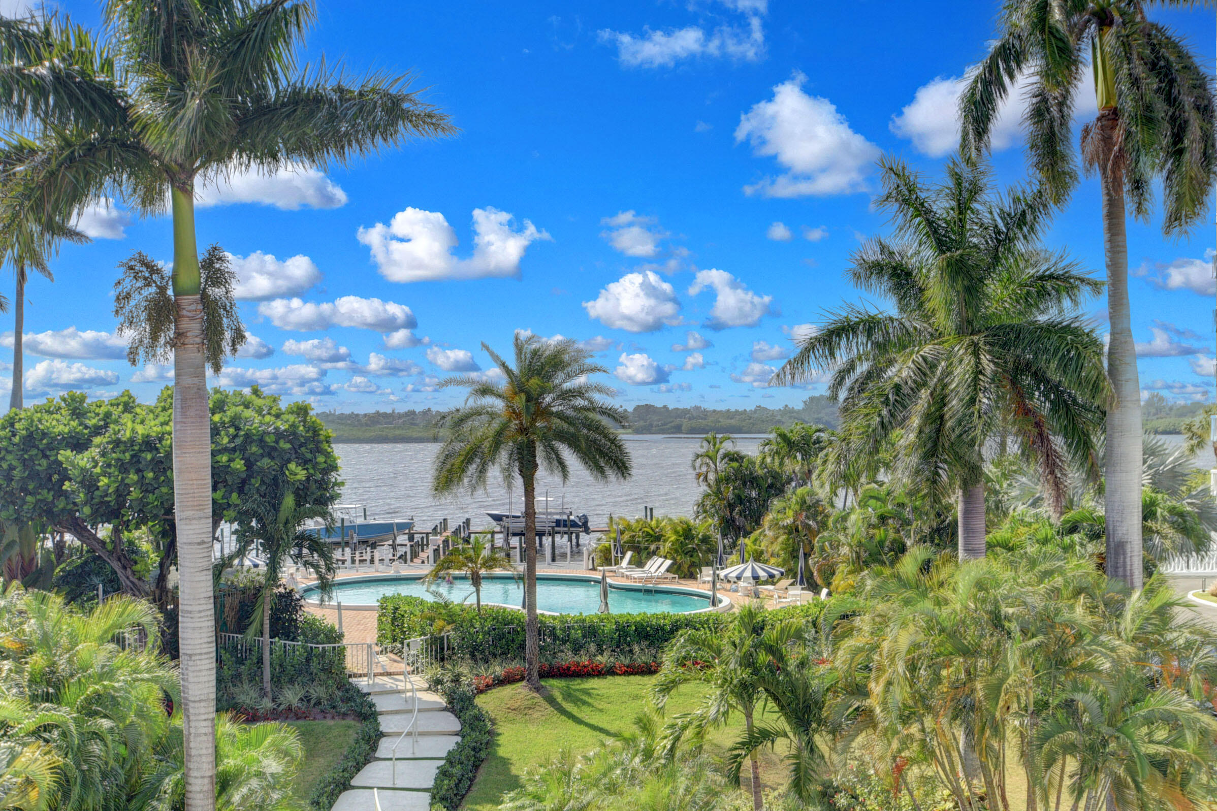 Palm Beach photo 5