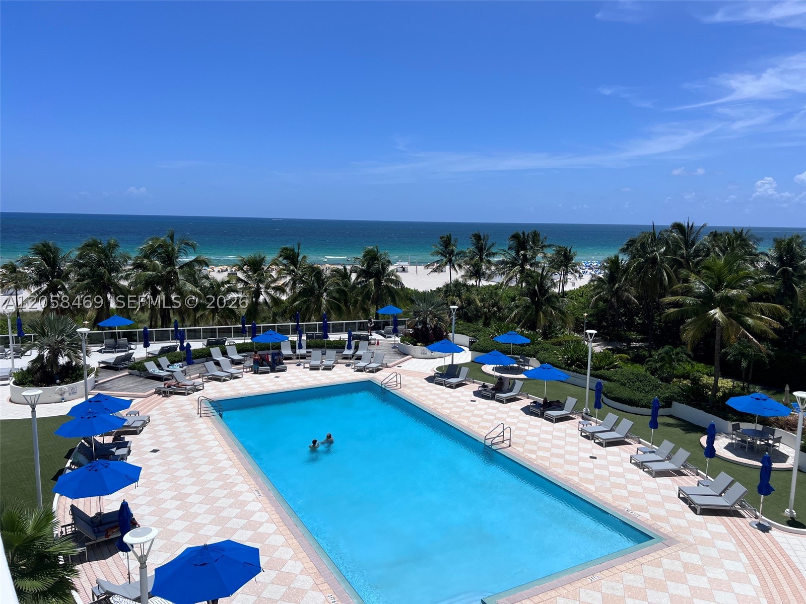 Miami Beach photo 1