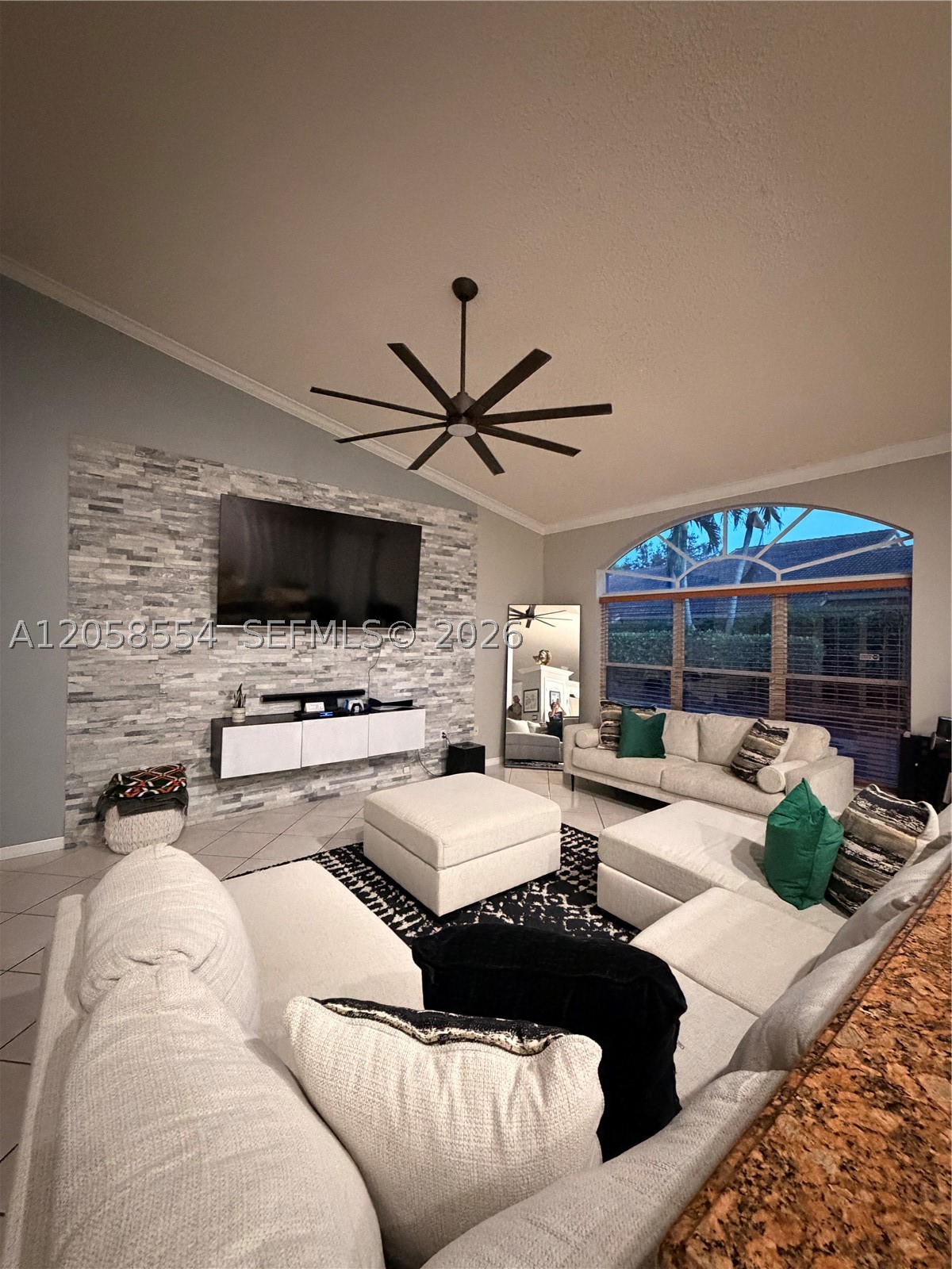 Pembroke Pines photo 5