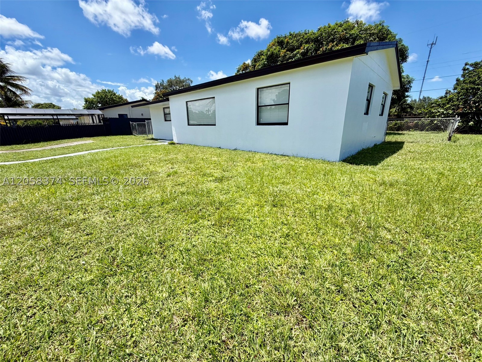 Miami Gardens photo 4