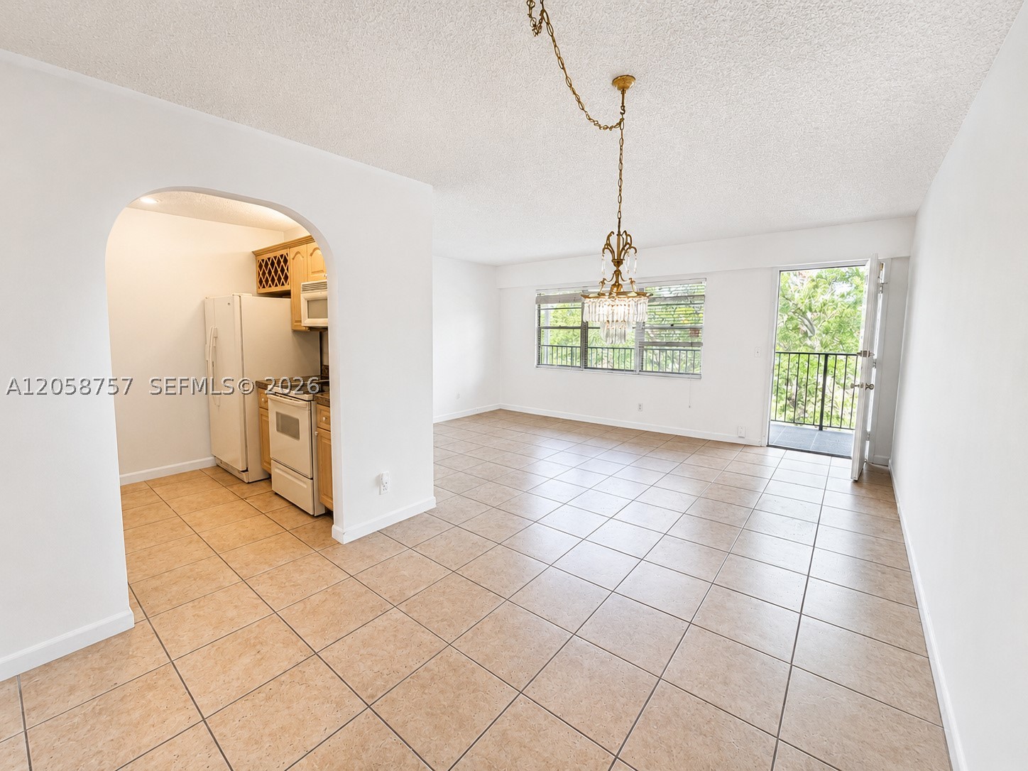 Pembroke Pines photo 2
