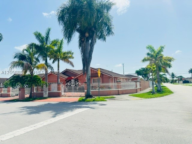 Miami photo 1
