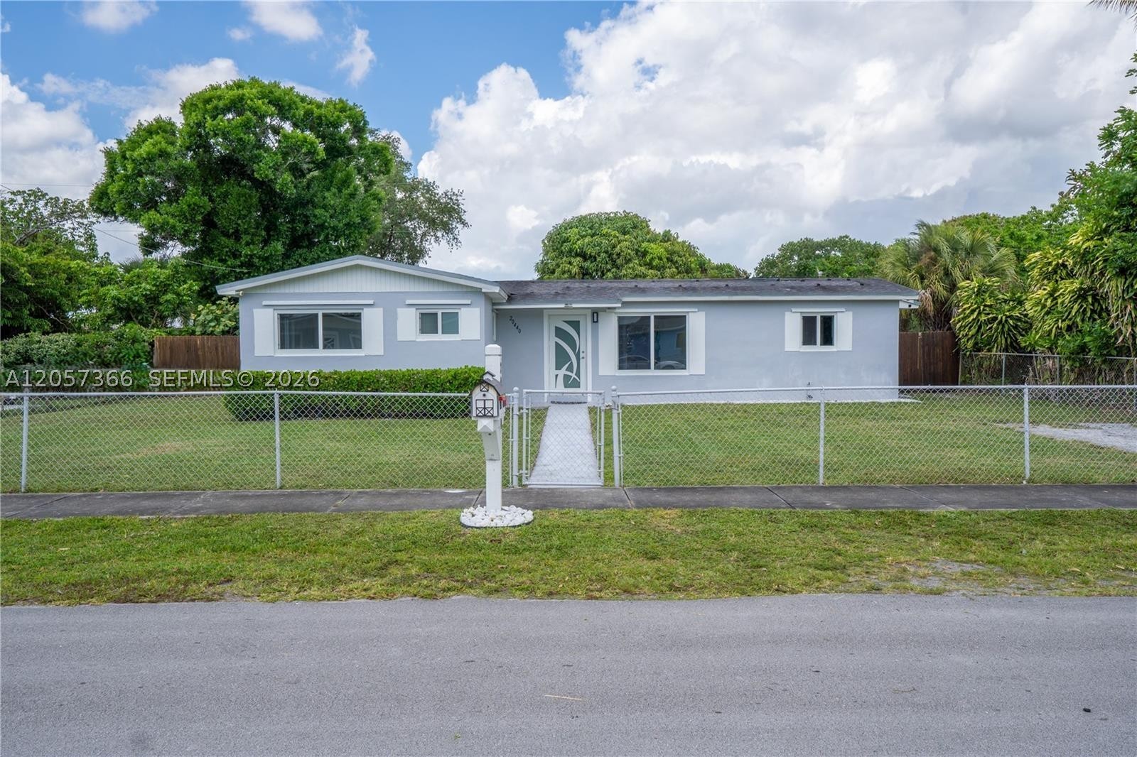 Miami Gardens photo 3