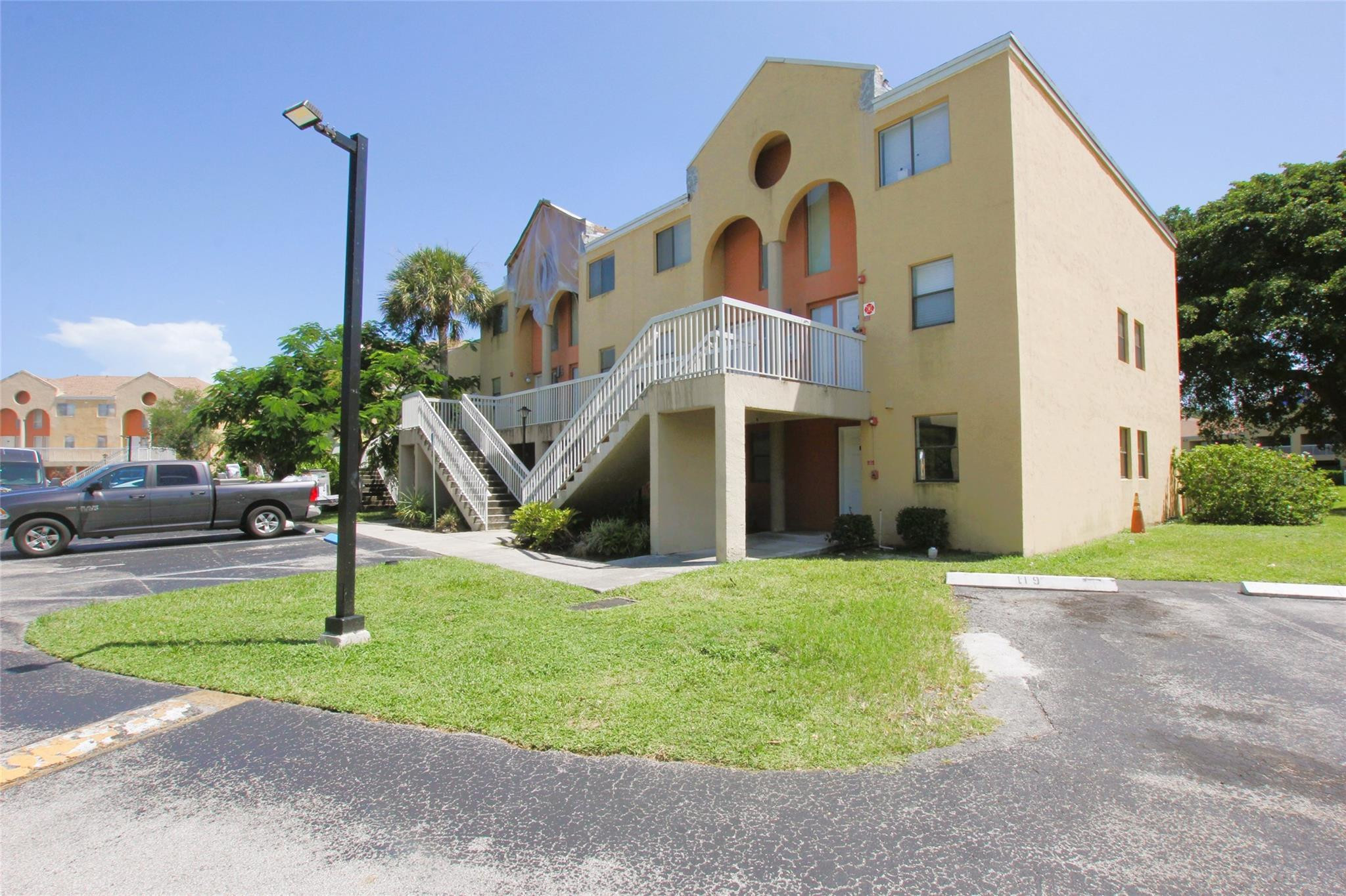 Fort Lauderdale photo 1