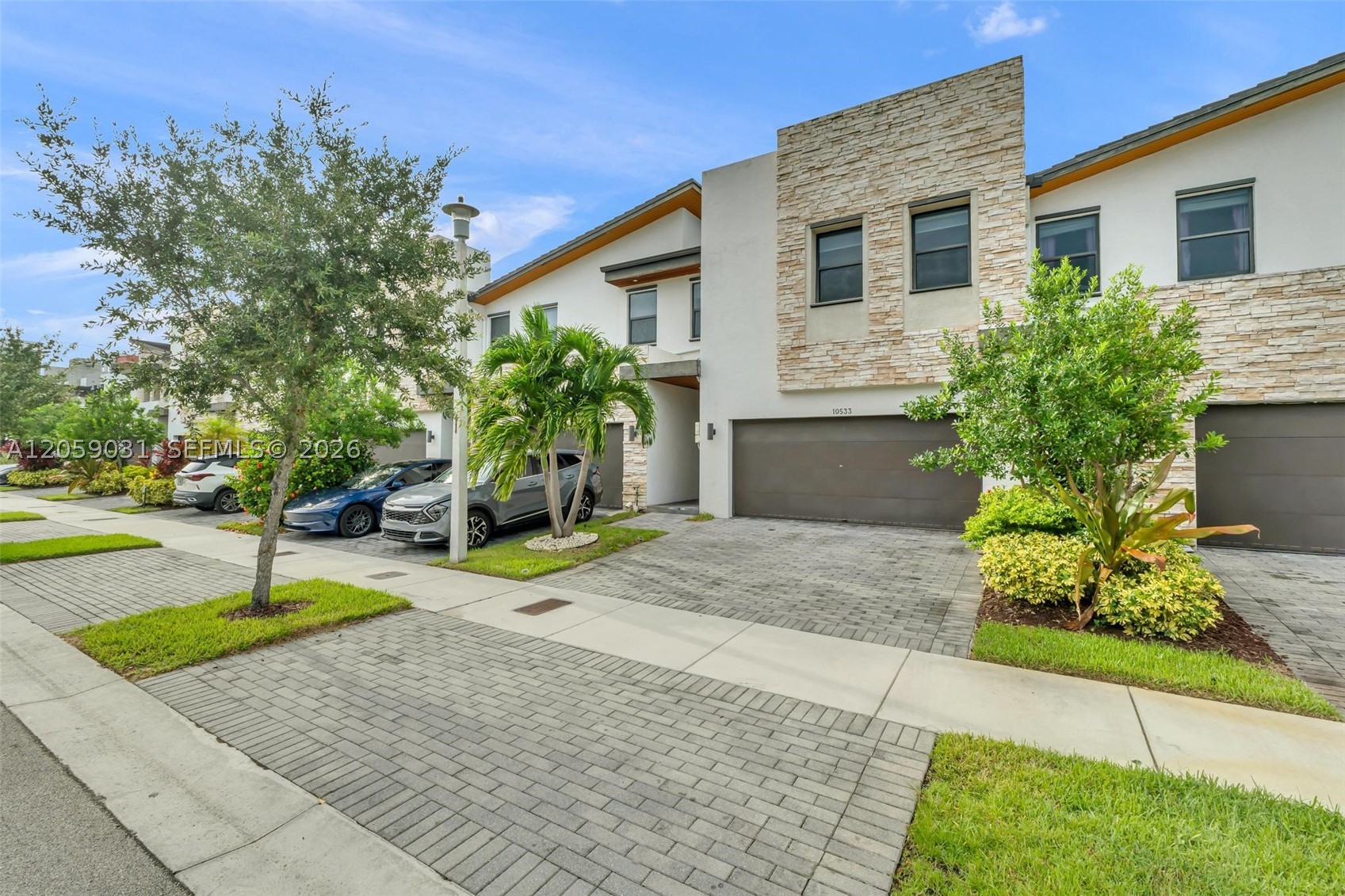 Doral photo 3