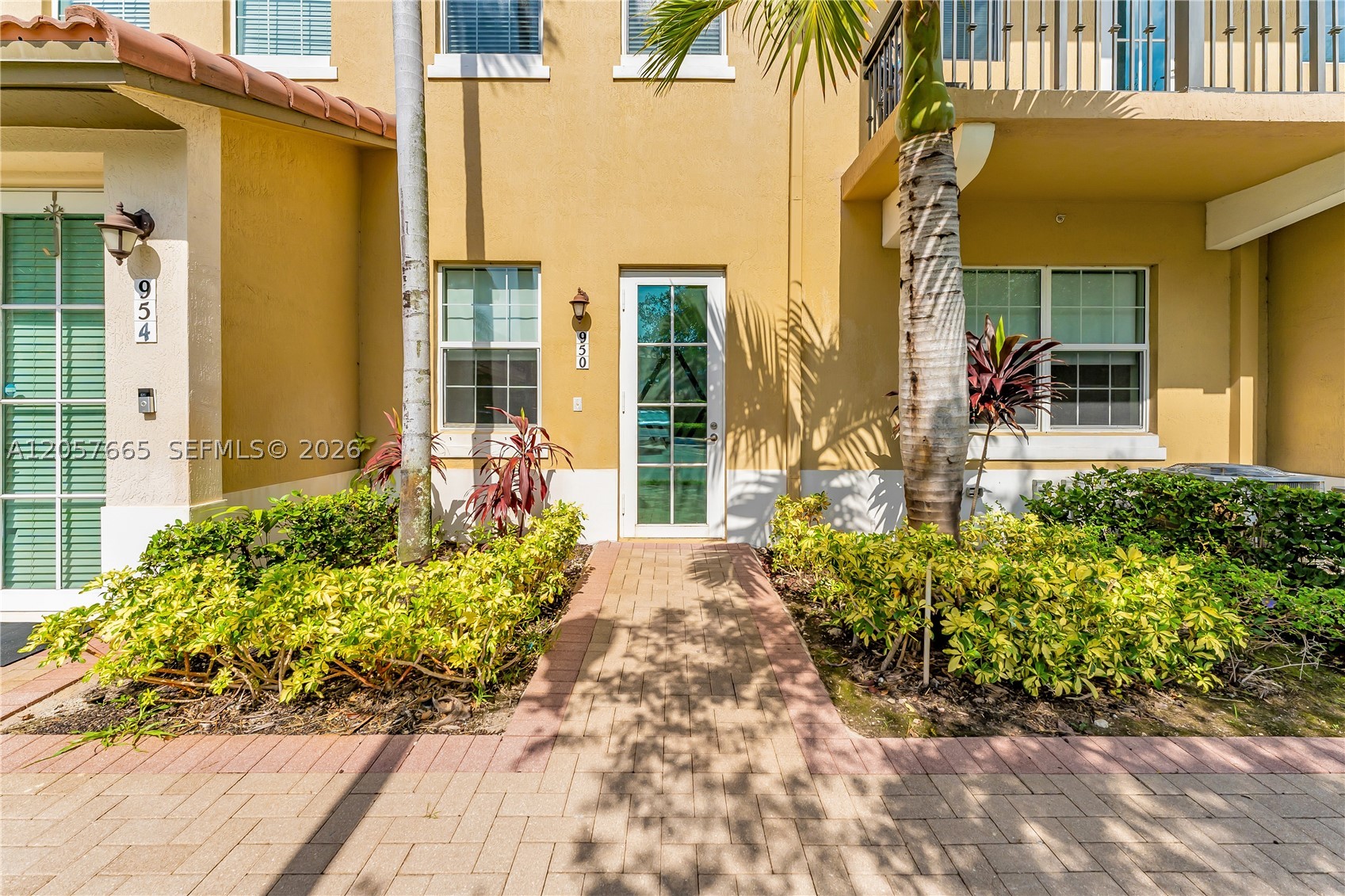 Pembroke Pines photo 3