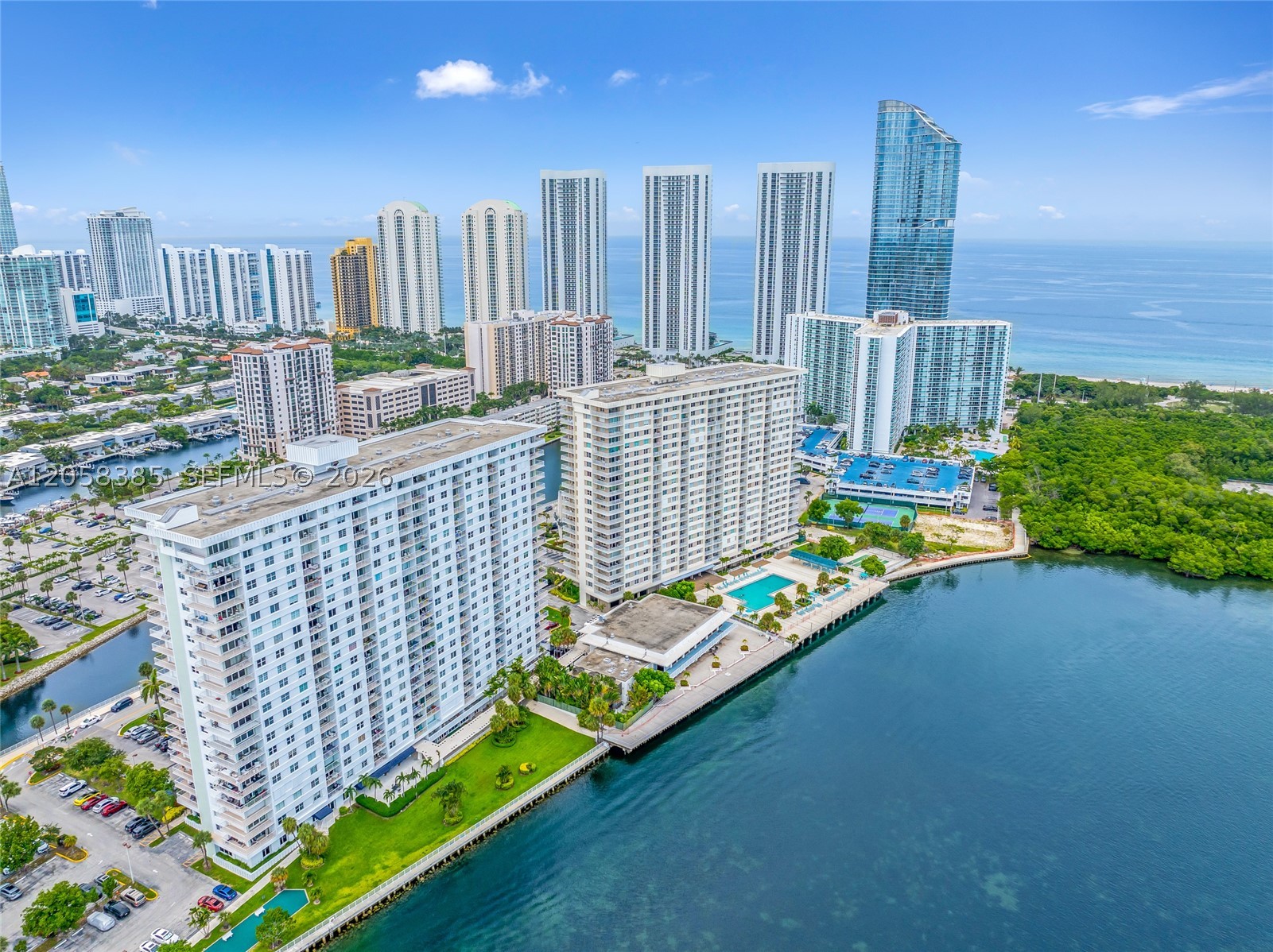 Sunny Isles Beach photo 1