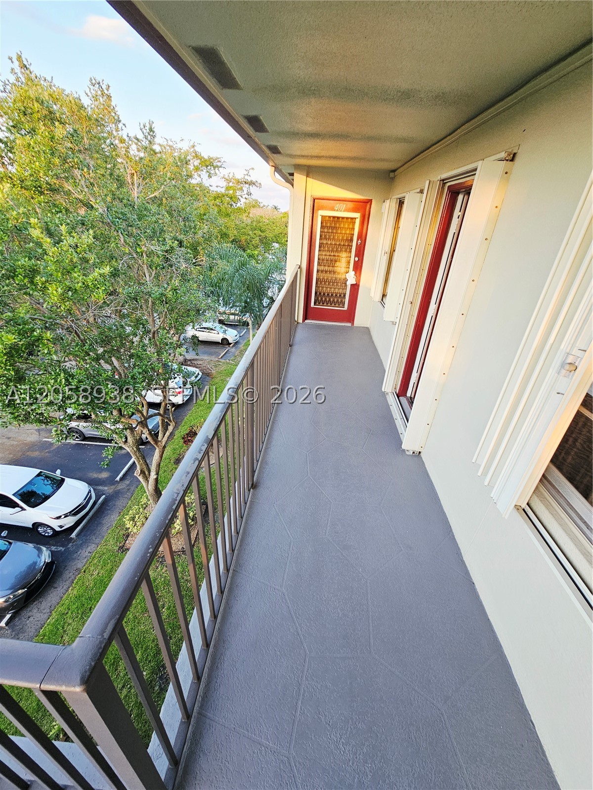 Pembroke Pines photo 3