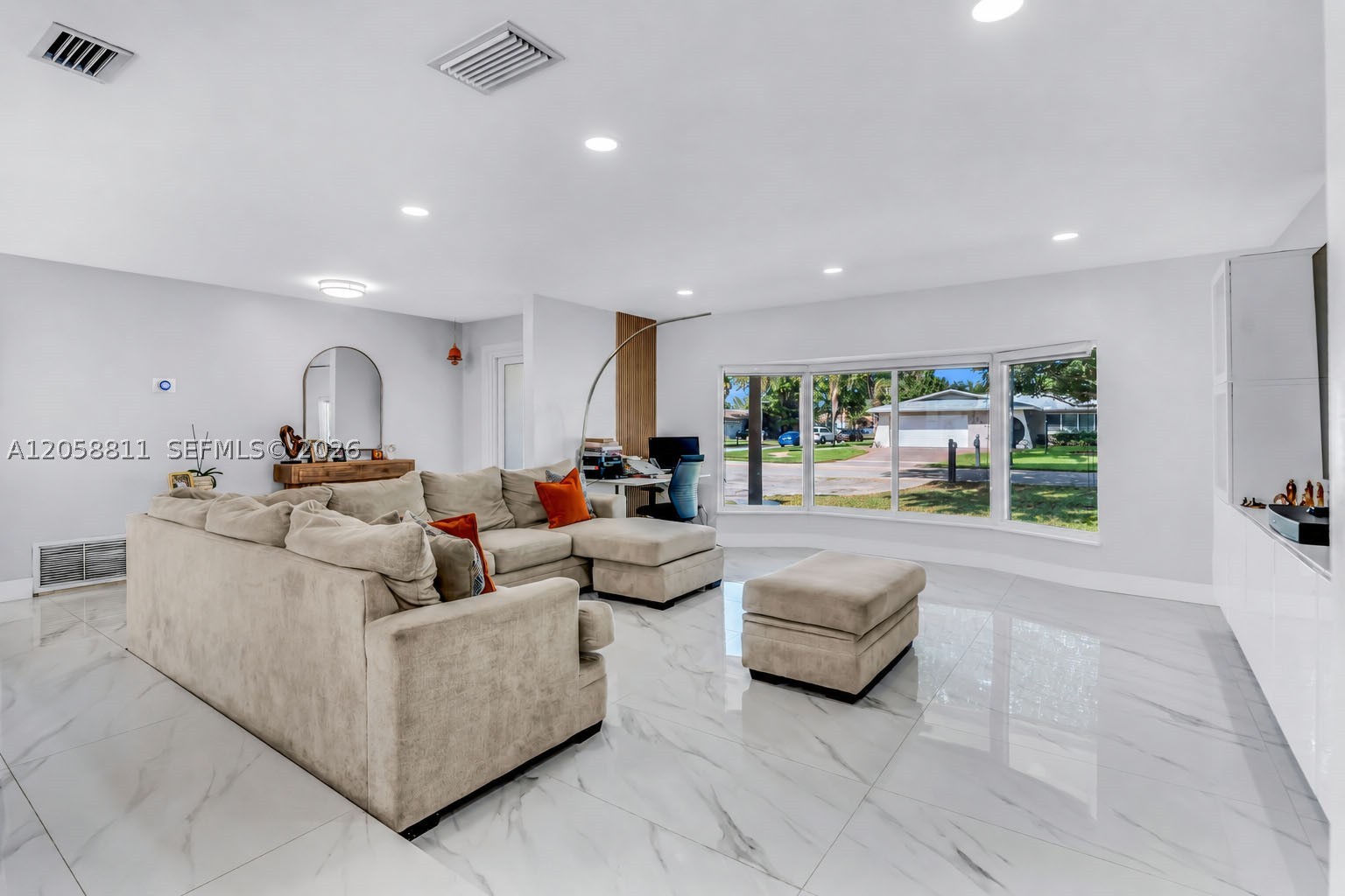 Pembroke Pines photo 5
