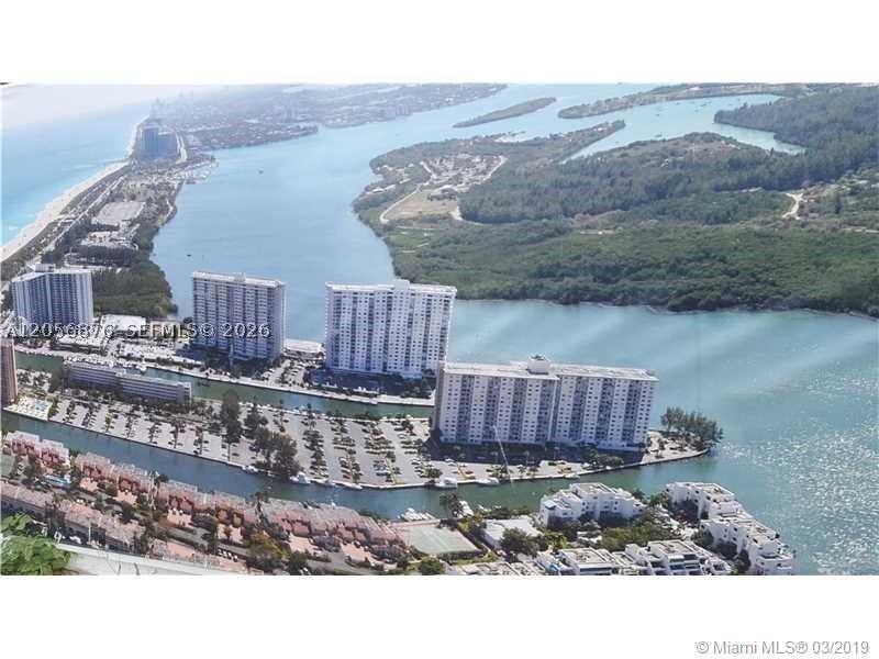 Sunny Isles Beach photo 1