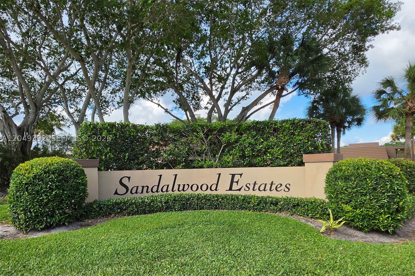 Palm Beach Gardens photo 1