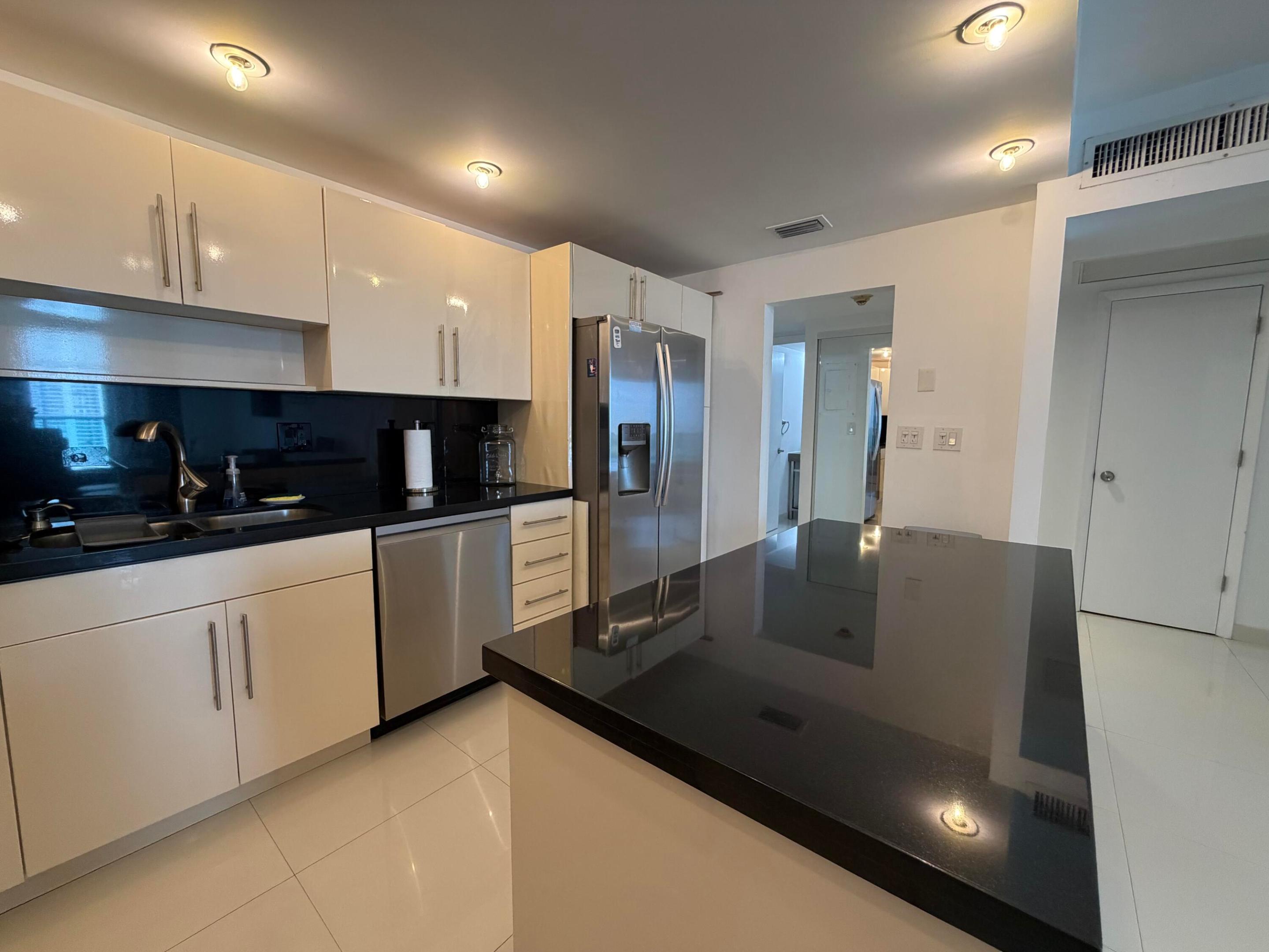 Sunny Isles Beach photo 3