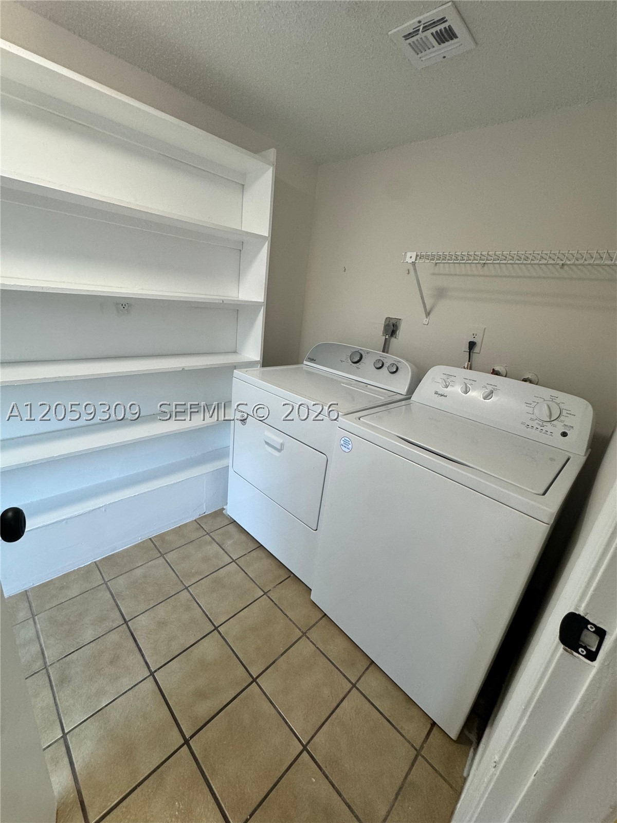 North Miami Beach photo 5