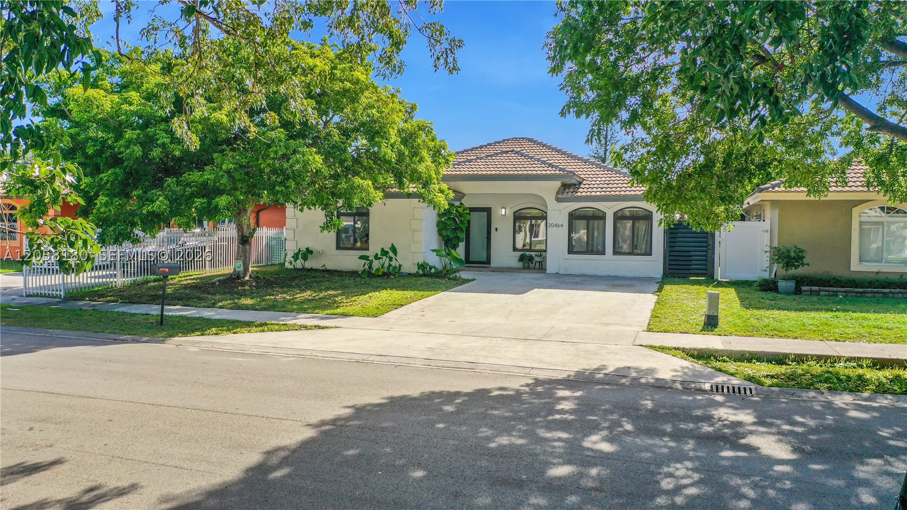 Miami Gardens photo 1