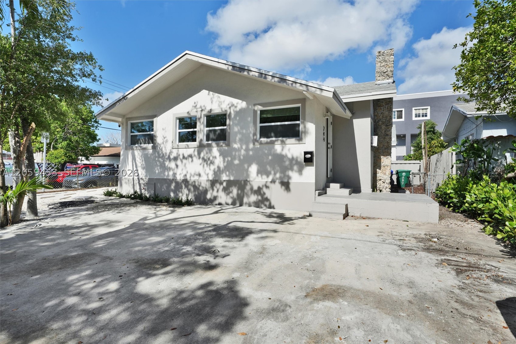 Miami photo 1