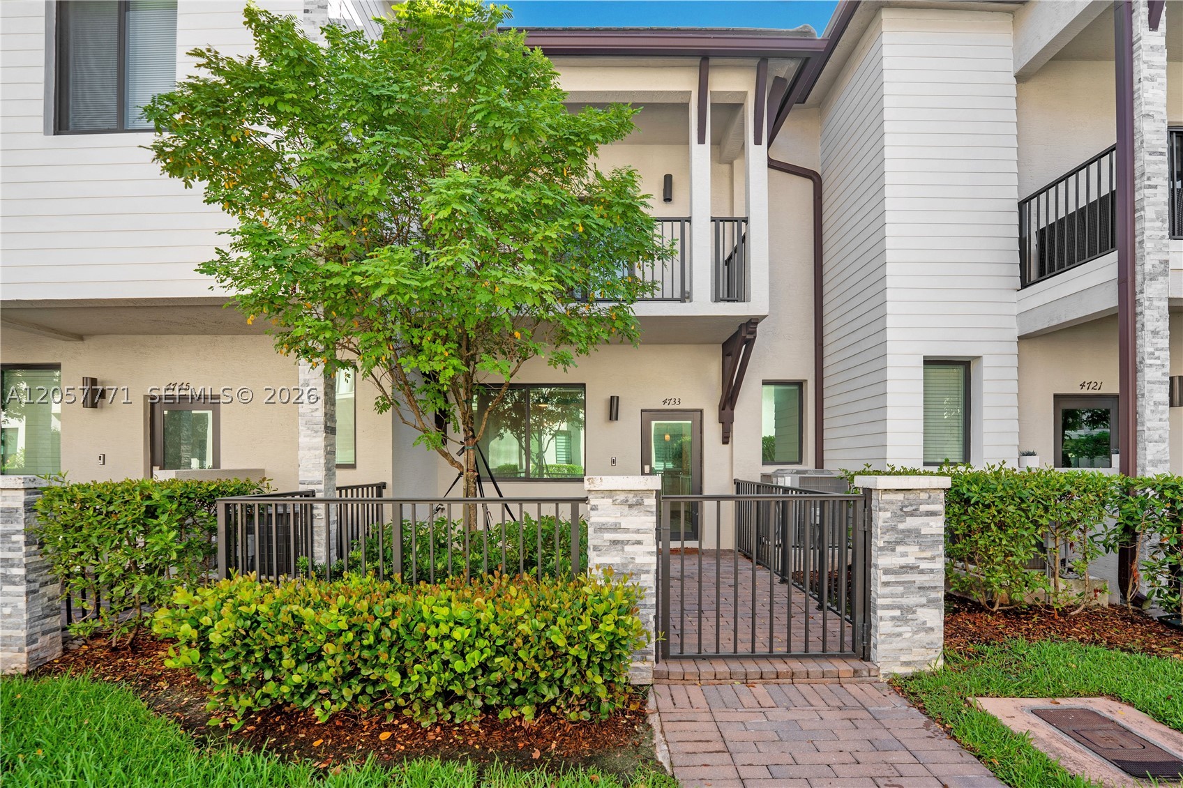 Doral photo 1